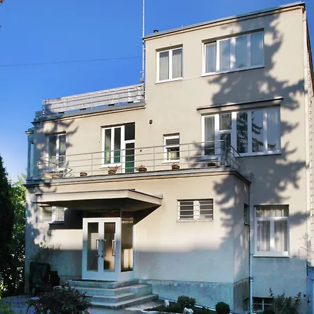 V Brne - Schodova Brno
