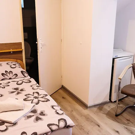 V Brne - Schodova Gæstehus 3*